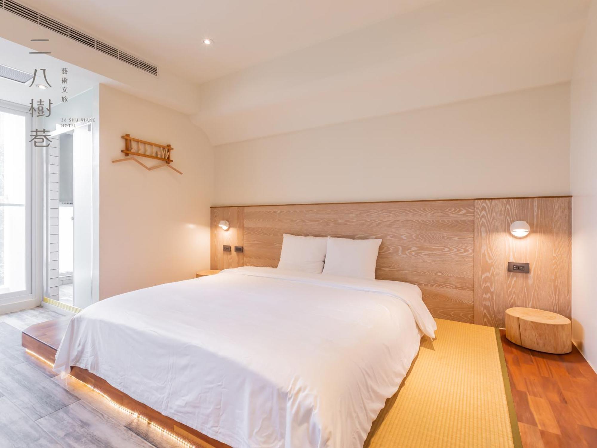 28 ซูเซียง Hotel ไถจง ภายนอก รูปภาพ