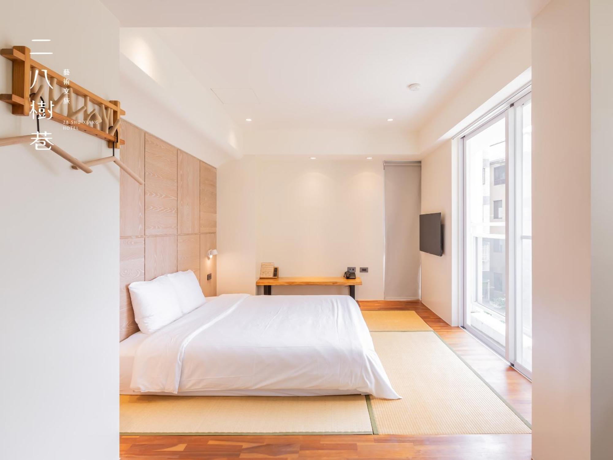 28 ซูเซียง Hotel ไถจง ภายนอก รูปภาพ