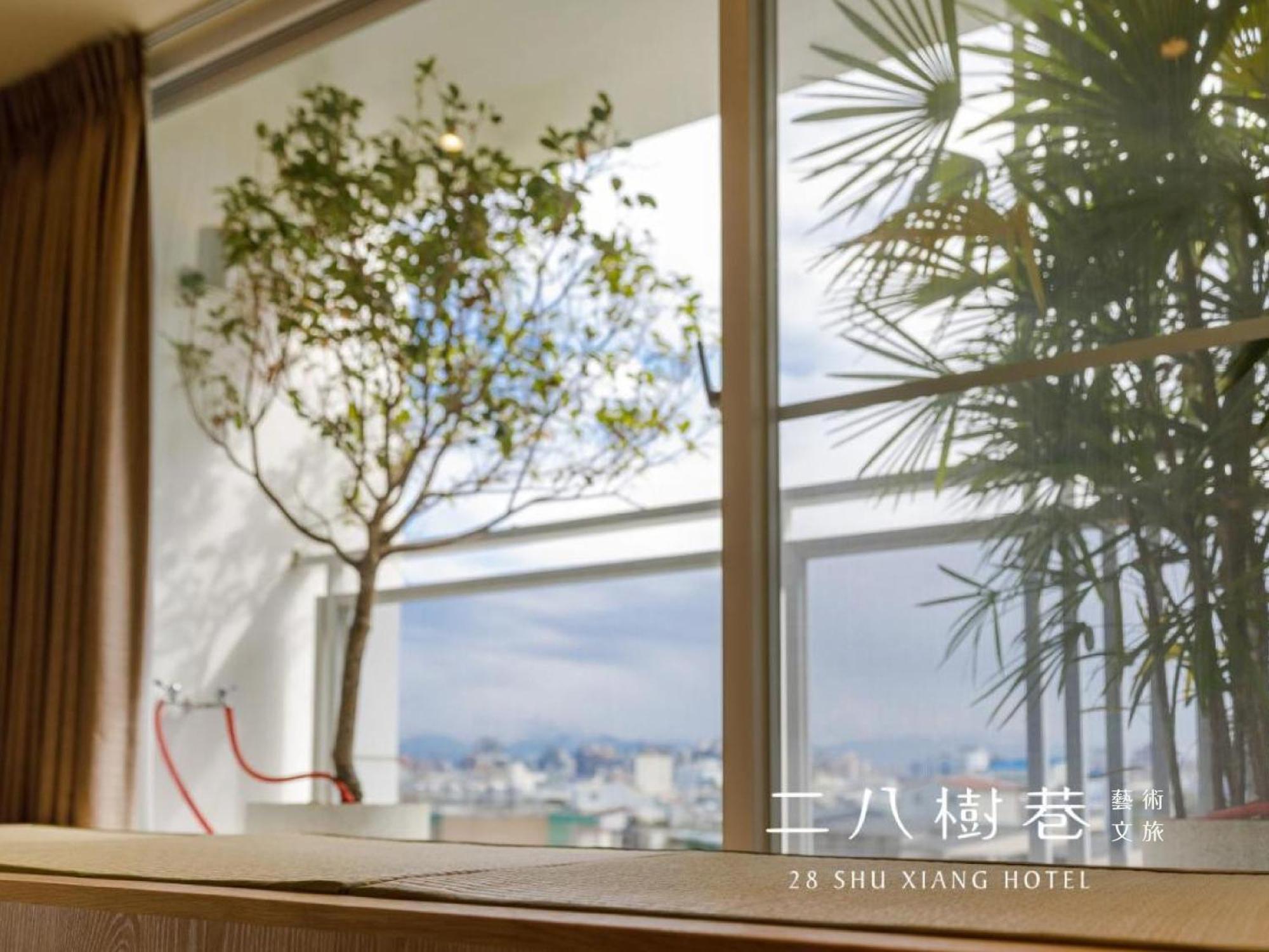 28 ซูเซียง Hotel ไถจง ภายนอก รูปภาพ