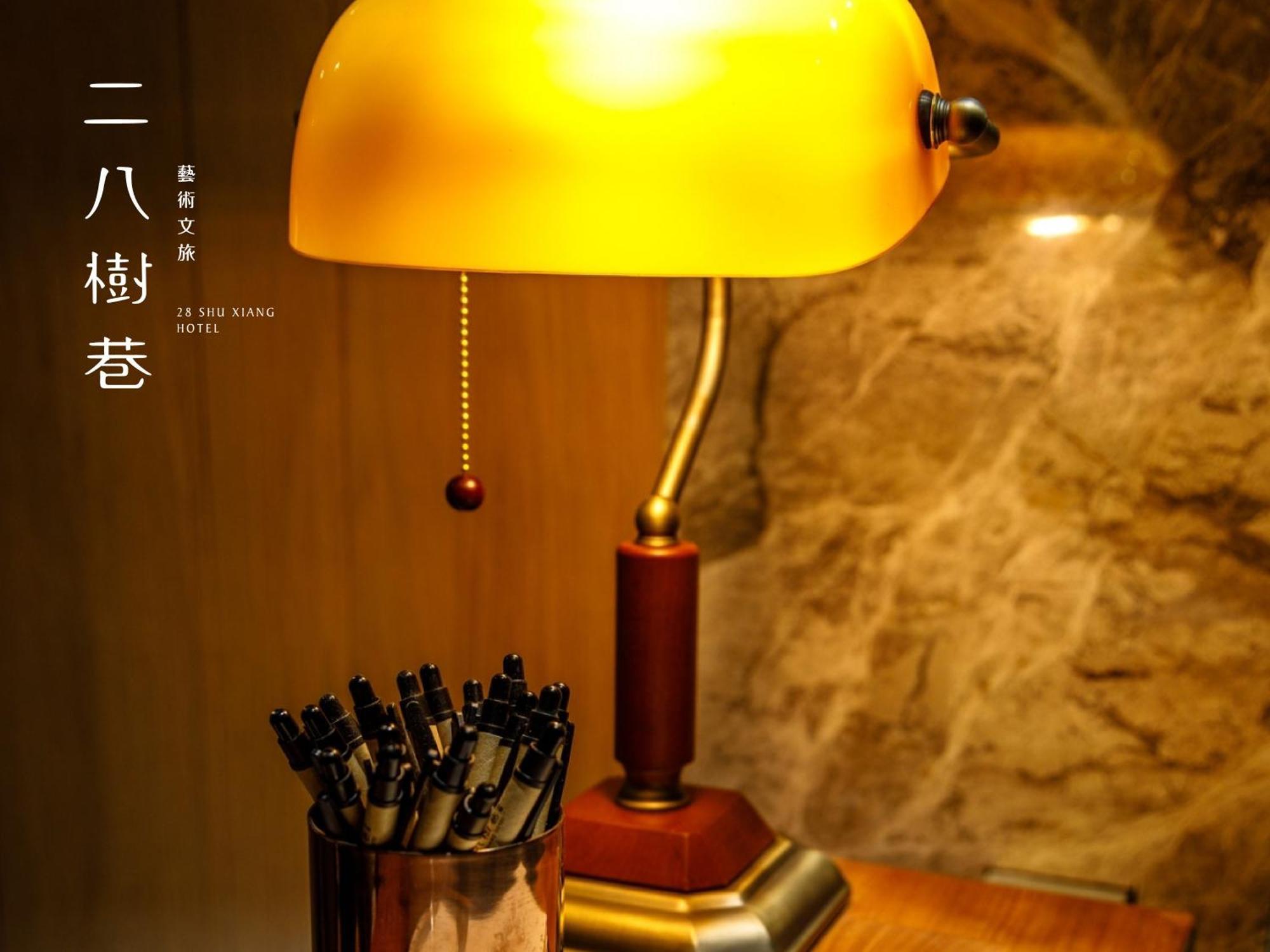 28 ซูเซียง Hotel ไถจง ภายนอก รูปภาพ